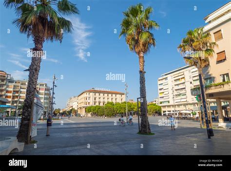 Pescara Italy Hi Res Stock Photography And Images Alamy