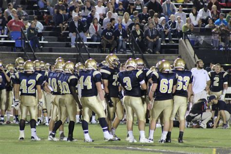 Penn Manor football starts season strong – Penn Points Online