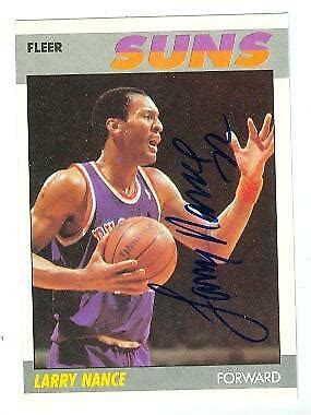 Larry Nance Autographed Basketball Card Phoenix Suns 1987 Fleer 78