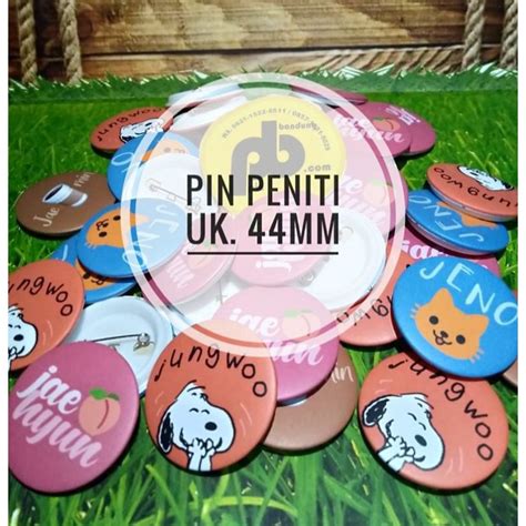 Jual Cetak Pin Murah Ukuran 44mm Custom Pincetak Pin Peniti Murahpin