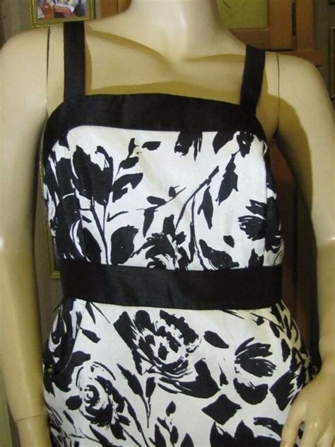 Danny Nicole Black And White Floral Dress Size Gem