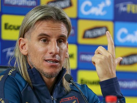 Beccacece, el DT de Ecuador, aclaró sus dichos sobre la Selección y la