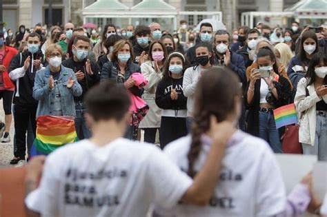 En España exigen JusticiaParaSamuel joven gay muerto a golpes