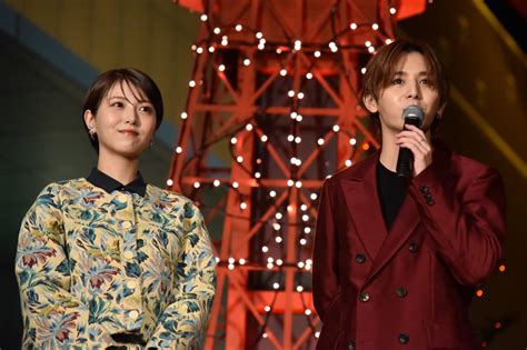 【レポート】映画『サイレントラブ』公開記念、山田涼介＆浜辺美波がtokyo Tower点灯式に登壇 画像一覧（13） The