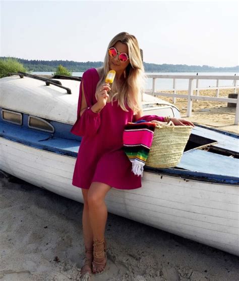 Hot Sexy Verena Ahmann Bikini Pics