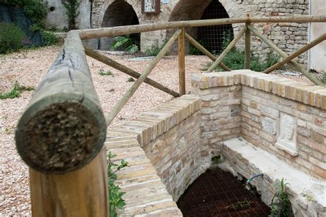 Fontana del latte e Vasca della Regina Città di Grottammare