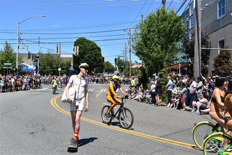 Fremont Seattle 2018 Nude Bike Ride 1668 Fremont Summer So Flickr