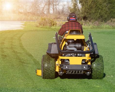 Find your perfect lawn mower: A comprehensive buying guide | Home Hardware