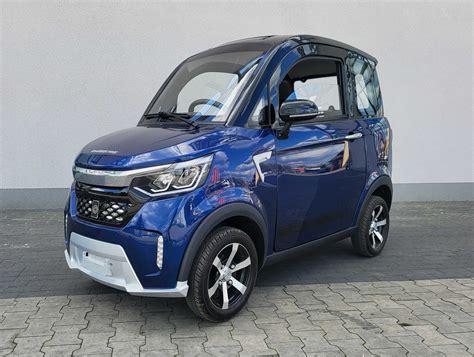 Motorower elektryczny trójkołowy zabudowany NEMO ARIEL 2 0 ARIEL 4