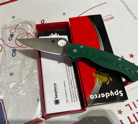 Spyderco Paramilitary 2 Green Aluminum Bd1n C81alpgr2 Exclusive New Ebay