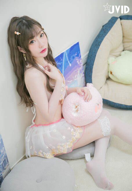 Rina Naked Goddess 璃奈酱 Rina Naked Goddess Porn Pic