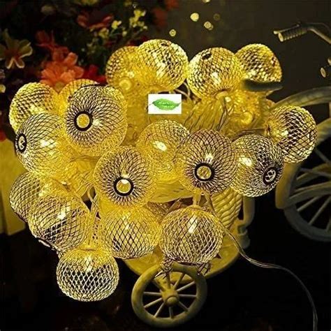 Minerva Naturals Led Golden Metal Lantern String Fairy Light For