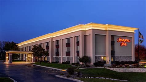 Hampton Inn Milwaukee Airport- Milwaukee WI Hotels- Airport Hotels With ...