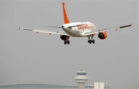 Easyjet Flight From Scotland To Gatwick Airport Forced To Emergency