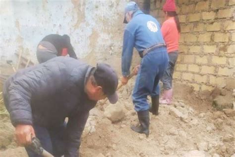 Fuertes lluvias en Pasco causan caída de árboles daños en viviendas y