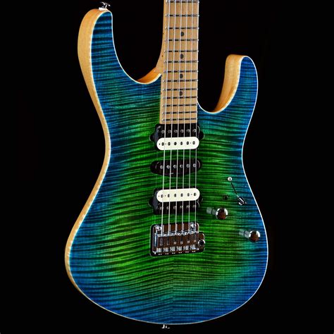 A guide to achieving the perfect hair 2 tone look at home 29