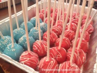 The Sweet Shop: American Flag Cake Pops