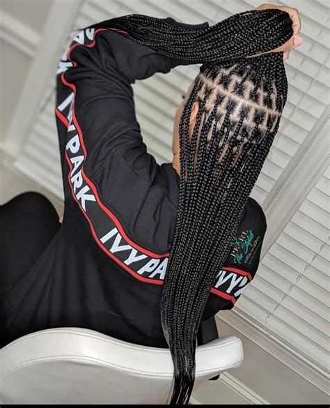 Knotless Braids Vs Box Braids How To Differences And Styles Braided