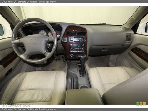 Stone Beige Interior Dashboard For The 2000 Infiniti Qx4 77405829