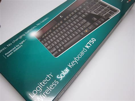 Review your gadget: Logitech Wireless Solar Keyboard K750 Review