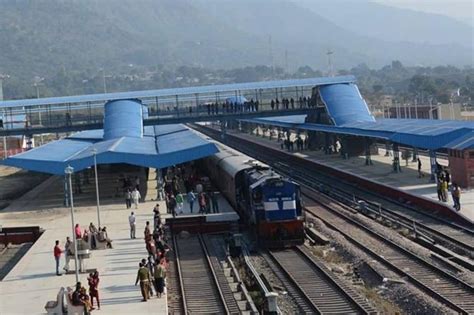 Railtel Launches Paid Plans For Wi Fi At 4000 Stations Railways News