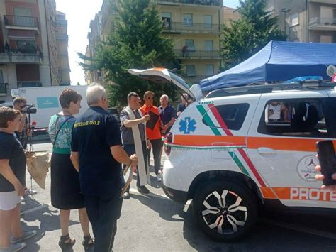 Chiavari Croce Verde Inaugurato Automezzo In Ricordo Di Babi