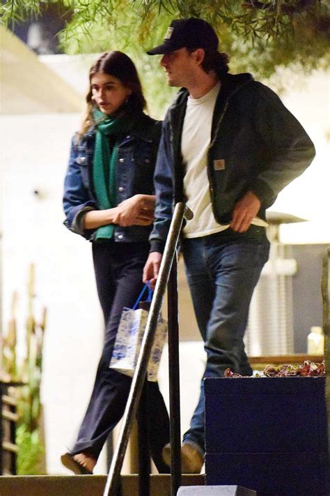 Lewis Pullman Avoids Question About Rumored Girlfriend Kaia Gerber