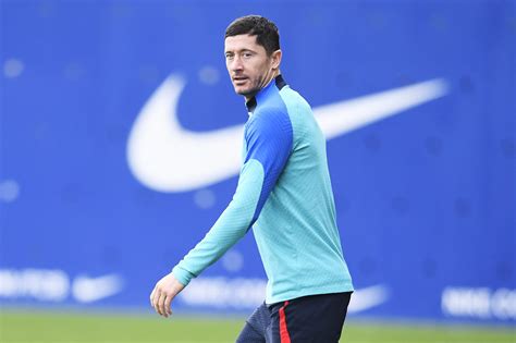 Official: Barcelona starting lineup against RCD Espanyol | Barca Universal