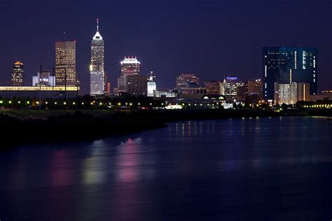 180+ Indianapolis Skyline Night Stock Photos, Pictures & Royalty-Free ...