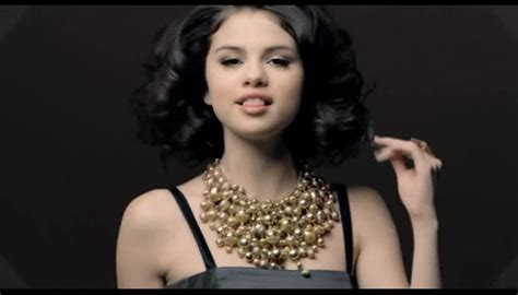 Selena Gomez - Naturally - Screencaps - Selena Gomez Image (19405090 ...