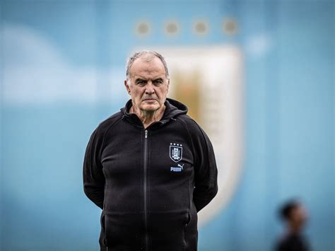 La Selecci N De Uruguay Se Reencontr Cara A Cara Con Marcelo Bielsa