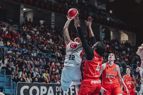 Fotos Final De La Copa De La Reina Valencia Basket Casademont