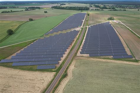 Naturenergy Bringt Solarpark Pasewalk Ans Netz