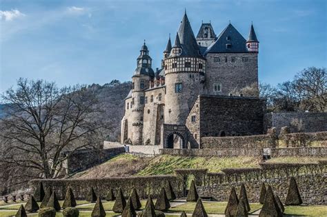 Bürresheim Castle - Places of Germany