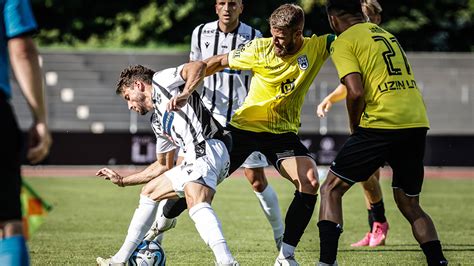 Im Testspiel Bei Schwarz Weiss Bregenz Ssv Ulm Fu Ball