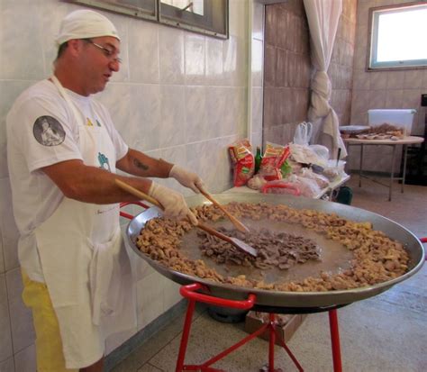 Paella Caipira Da Casa Da Crian A Um Sucesso Ar