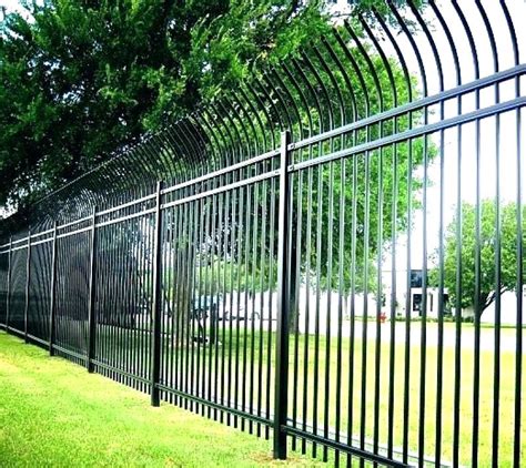 Galvanized Security Fence High Security Curved Top Steel Fence Factory