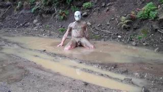 Muddy Fun Outdoors Gay Chubby Masturbation Porn Xhamster