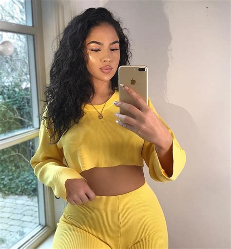 Emma Hallberg Explicit Non Nude Photos Video The Fappening