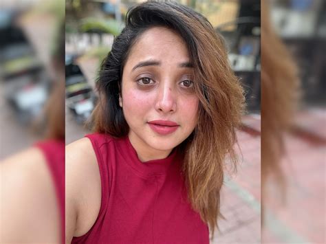 Mastram Actress Rani Chatterjee Flaunts Her No Makeup Selfies Fans Comments मस्तराम वेब