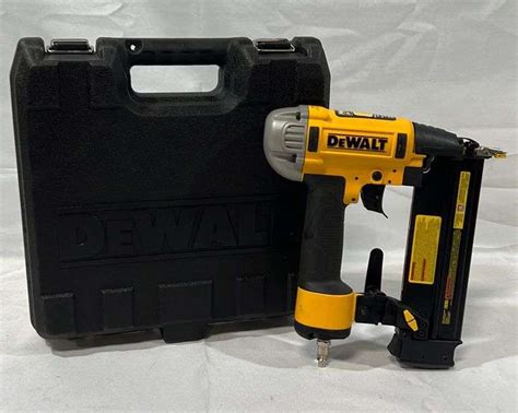 Dewalt Gauge Pneumatic Corded Brad Nailer Nw Asset Services