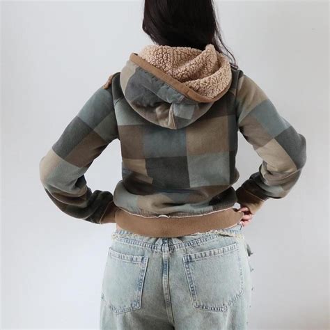 Vintage Roxy zip up hoodie/jacket. Fleece lined and... - Depop