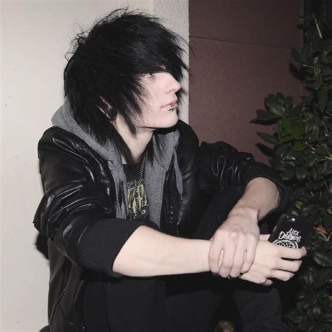 Pin On Johnnie Guilbert🦇🩶☠️ Johnnie Guilbert Emo Guys Hot Emo Guy