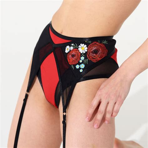 Erotic Lingerie Set With Flower Knee Pads Sensual Intimate Apparel With Bold Floral Accents