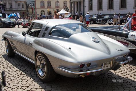 1964 Chevrolet Corvette Sting Ray Coupé Rear View 1960s Paledog