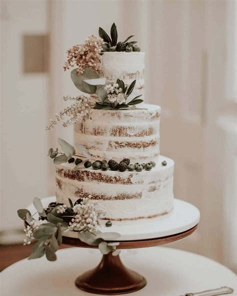 The Art Of Simplicity How Naked Wedding Cakes Are Redefining Modern Weddings Bridewhimsy