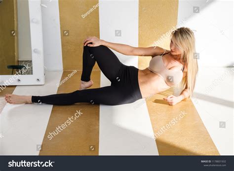 Beautiful Girl Sexy Fitness Blonde Posing Stock Photo 1178831932 Shutterstock