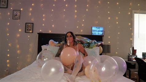 Horny Looner Theskylarae Clips Sale