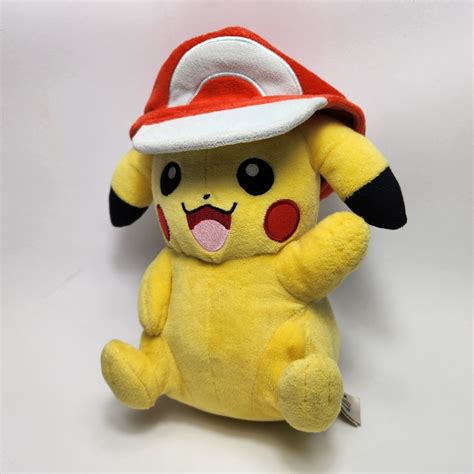 Pokémon Pokemon Large Pikachu With Ashs Hat Tomy Plush Stuffed Toy