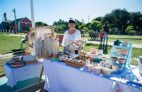 Nuestros Feriantes Y Artesanos Siempre Presentes Municipalidad De